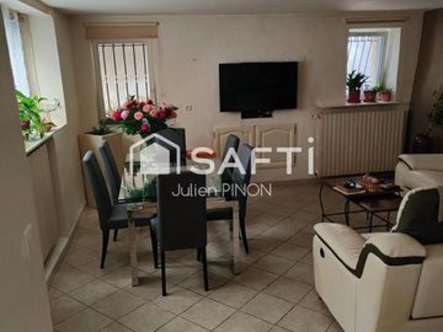 Charme authentique et sérénité au cœur du Castellet 115 m²