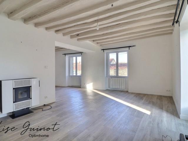 CHARME BAZEMONT CENTRE BOURG 2 CHAMBRES