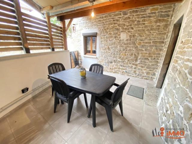 Maison 90m² – Garage & Terrasse – Intérieur Soigné 20mi