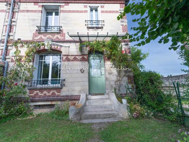 Charme de l'ancien au coeur du village !