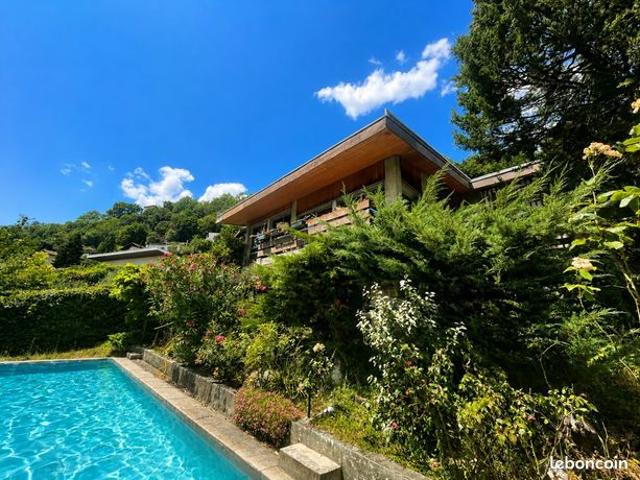 Charme d'une maison d'architecte des années 70