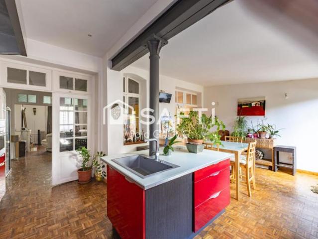 Charme, espace et confort au coeur de la ville !