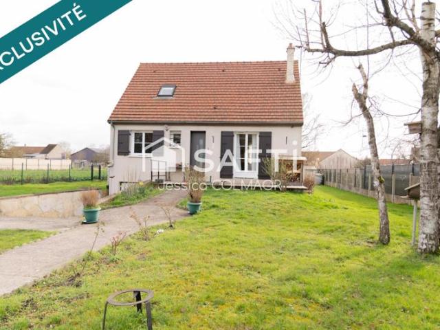 Maison à Egreville de 100 m² + sous sol total dans zone pavillonnaire