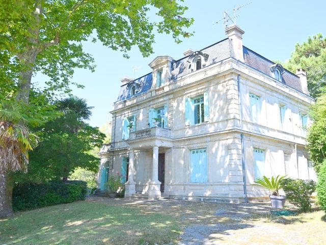 Charme et terrasse ! 50m² Arcachon