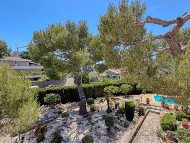 Charme Imprenable & Toit Terrasse Privatif à Roquebrune Cap Martin – Quartier Résidentiel de La Torraca