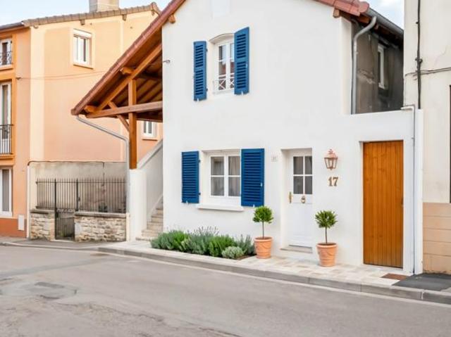 Charme & Potentiel Maison de ville jardin de 100m². hyper centre