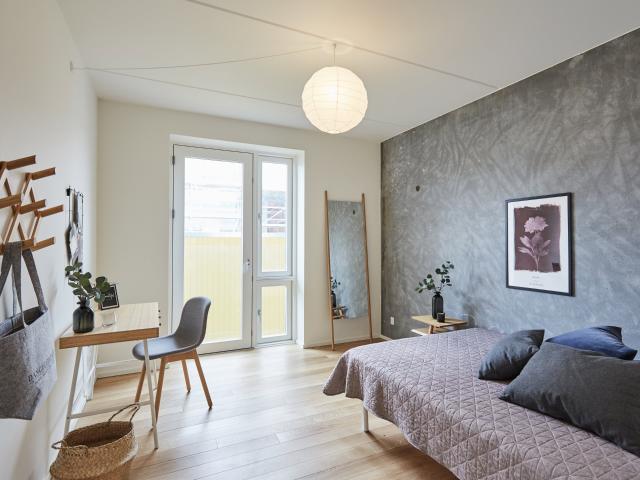 Charmerende 4 værelses med terrasse og kvalitetsmaterialer