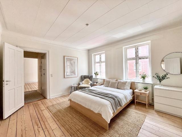 Charmerende 98 m² lejlighed på Dalgasgade, Aalborg