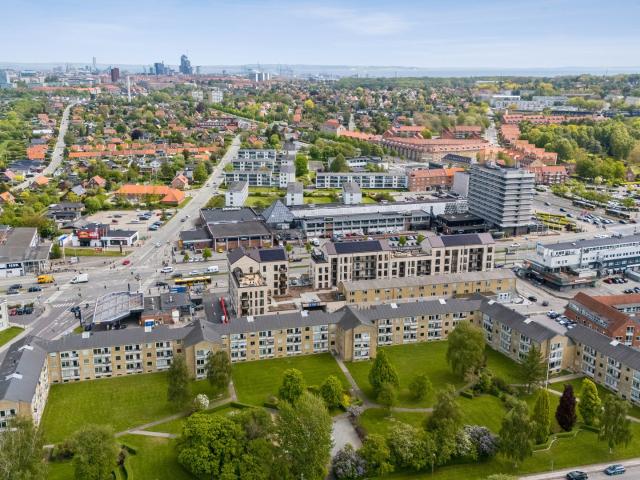 Charmerende 2 værelses lejlighed i Viby J