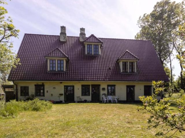 Charmerende lejlighed i rækkehus