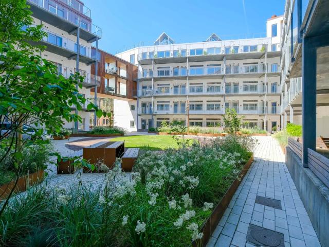 Penthouselejlighed med altan og moderne komfort