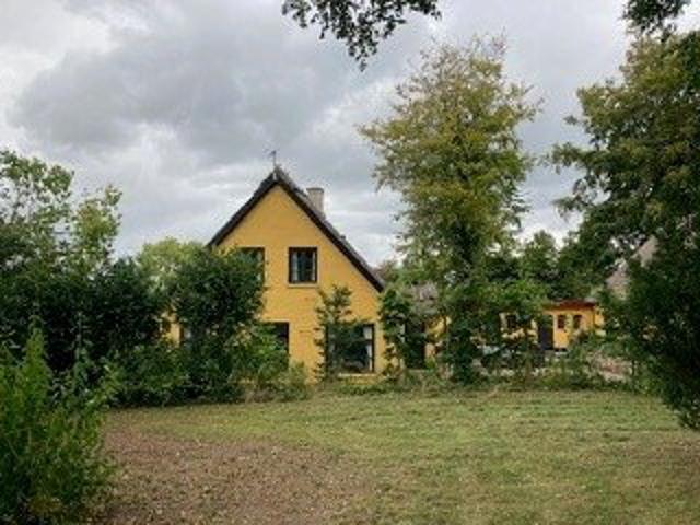 Charmerende stråtækt 5 værelses lejebolig i Tystrup