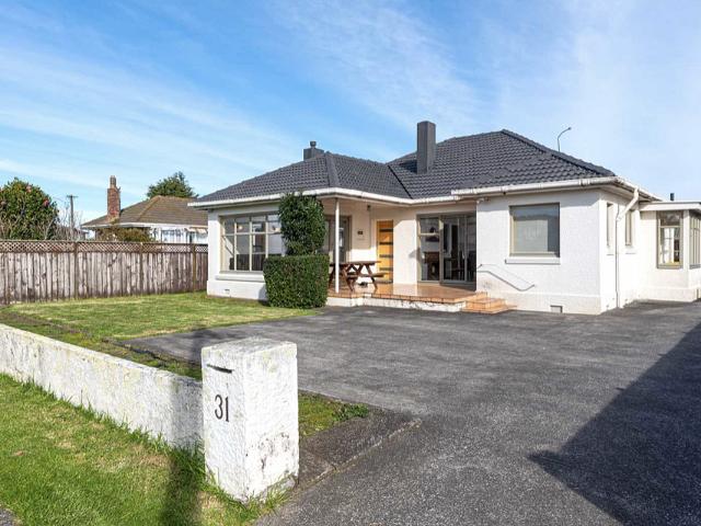 Charming 4BR Family Home in Papatoetoe
