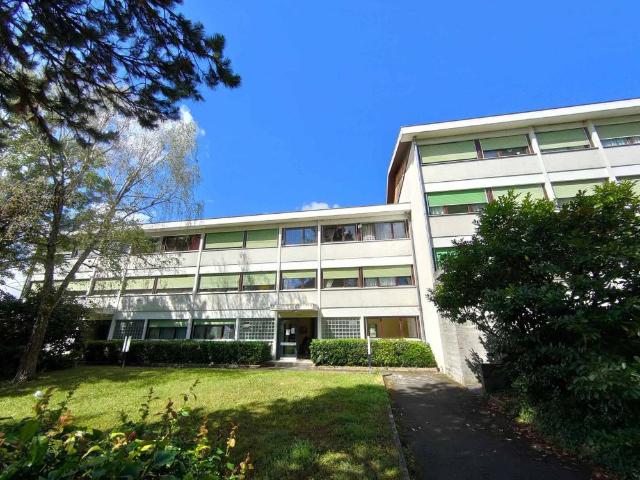 Charming 5 room apartment in Lully