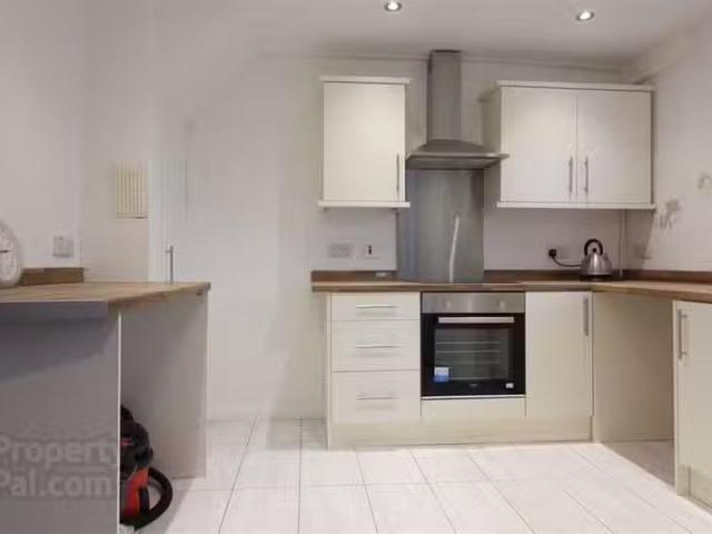 For Rent! 73 Irish Quarter South
