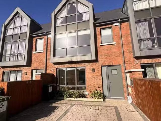 Rental! 7 Sandymount Castle Court, Sandymount, Dublin 4 is for.
