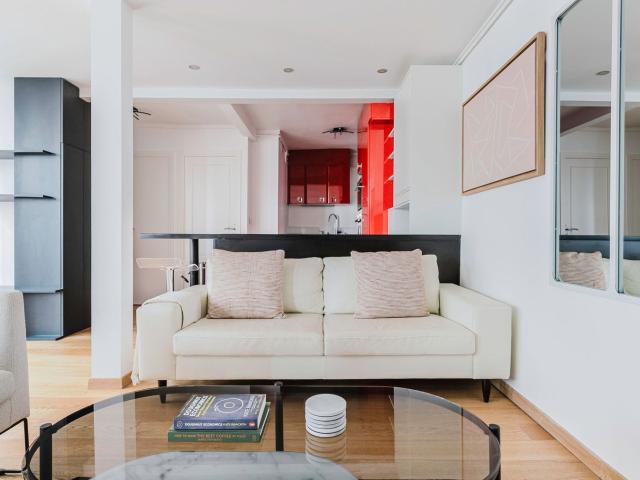 Charming 1 Bedroom Retreat in Paris