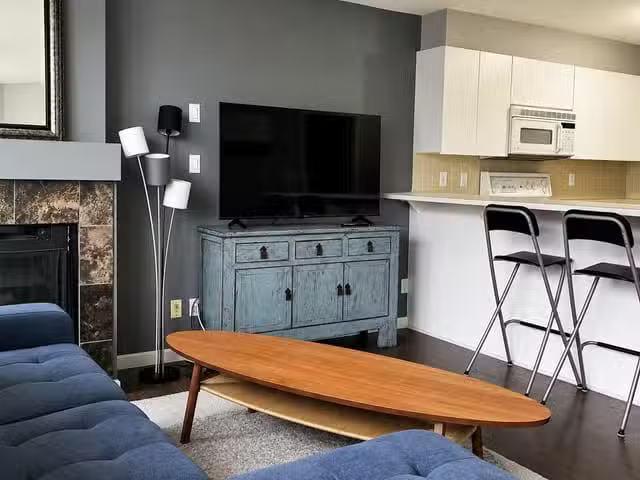 Charming 1 BR Apartment for rent in Vancouver, Vancouver West.