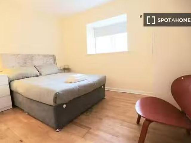 New 1 BR 2 bedroom flat for rent in Southside, Dublin