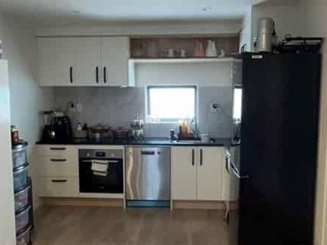 Charming 2 Bed Bedroom Apartment
