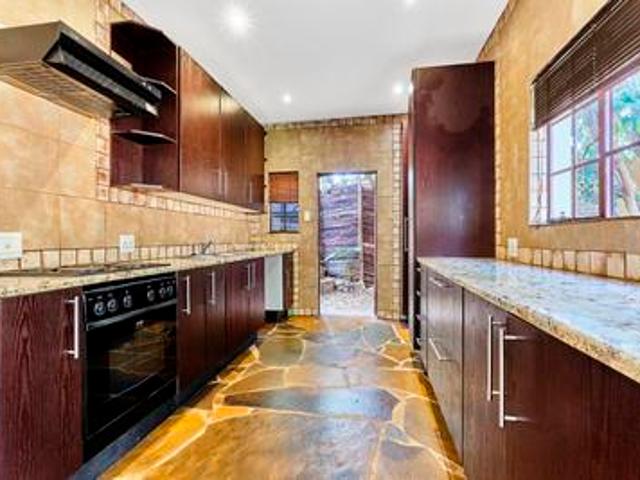 charming 2 bedroom, 1 bathroom cotta.