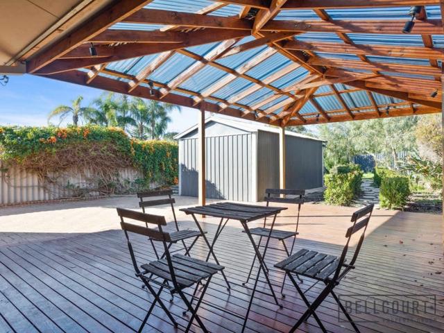 Charming 2 Bedroom Character Home in Mount Claremont
