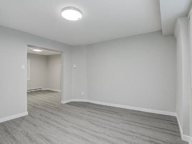 Charming 2 Bedroom Apartment for Rent – 21 Chemin Eardley, Aylmer Gatineau