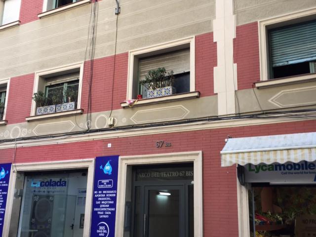 Charming 2 bedroom apartment in pleasant El Raval