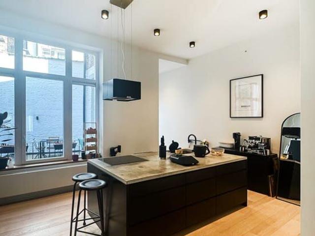Charming 2 bedroom apartment with terrace