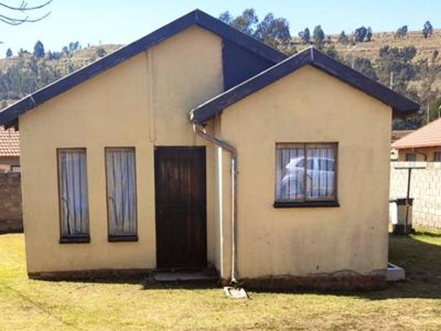 charming 2 bedroom house on the mark.