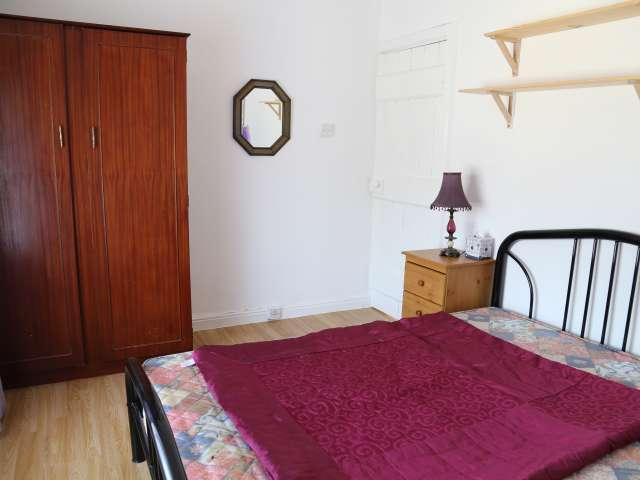 Charming 2 bedroom house to rent in North Central Area