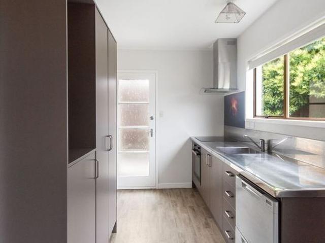 Charming 2 bedroom home in Weymouth!
