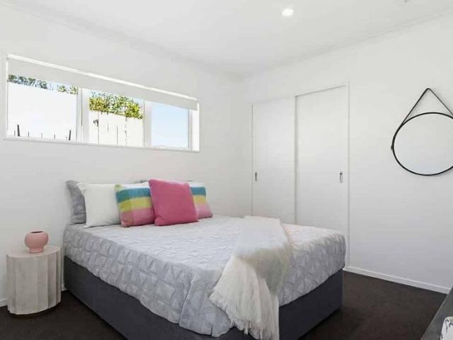 Charming 2 Bedroom Home in Ranui