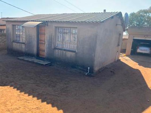 charming 2 bedroom home in seboken.