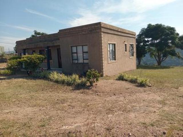 charming 2 bedroom home on the outsk.