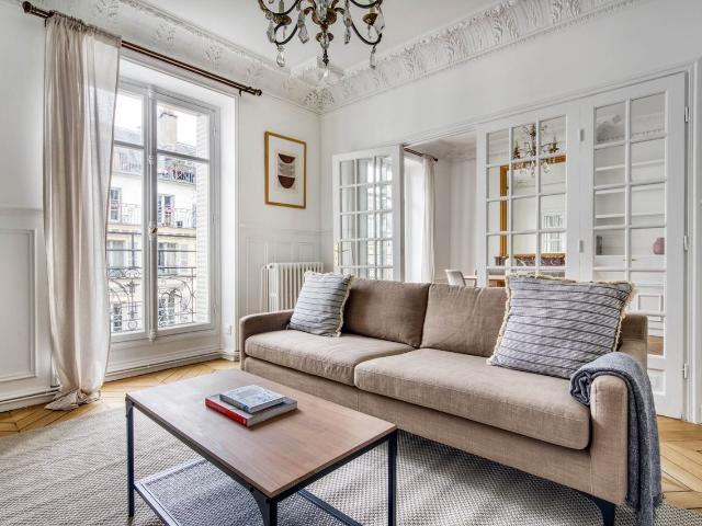 Charming 2 Bedroom Retreat in Le Marais, Paris, Paris Amsterdam Apartments for Rent