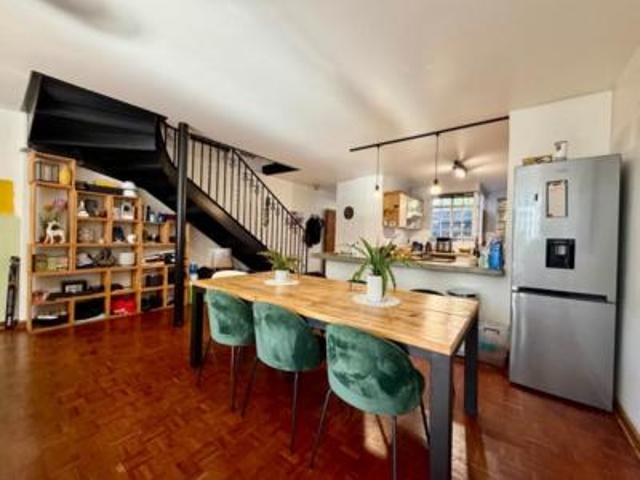 charming 2 bedroom townhouse | brigh.