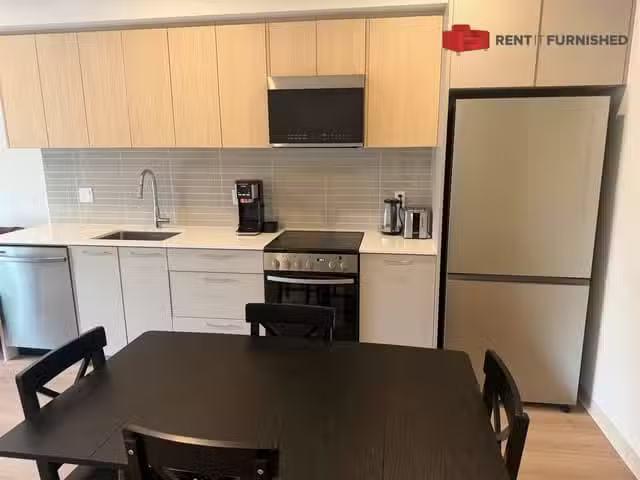 Just in! 2 BR Apartment for rent in Vancouver, North Vancouver.