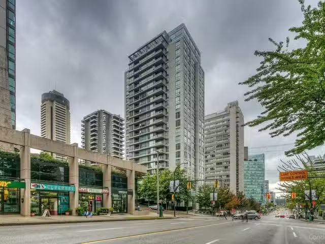 Rental! 2 BR Apartment for rent in Vancouver, Vancouver West.
