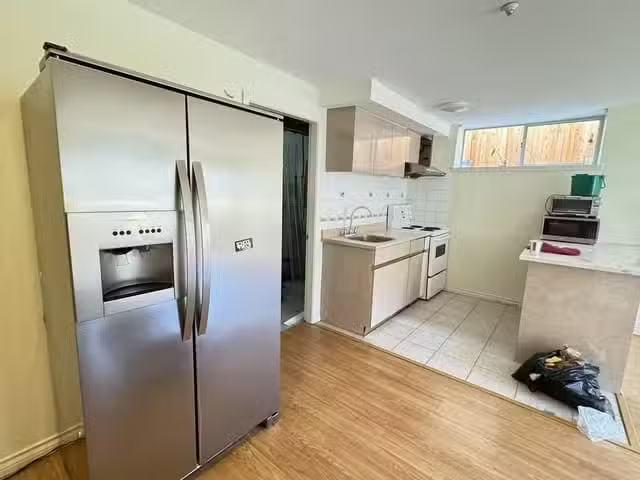 Charming 2 BR House for rent in Vancouver, Vancouver West, 240.