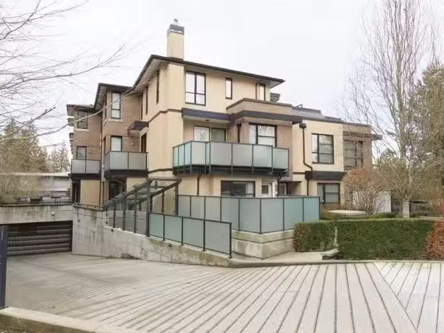 Charming 2 BR Townhouse for rent in Vancouver, Vancouver West.