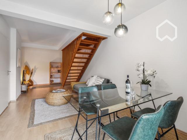 Charming 2 Room Apartment in Central Location in Hamburg Altona