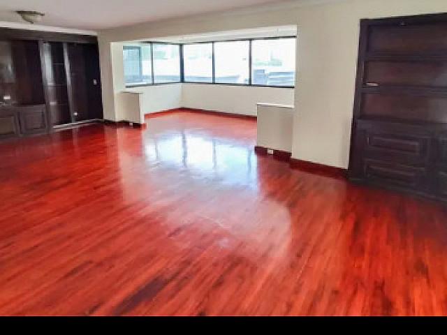 Charming 2bedroom + Den Apartment In Panamá City, Panamá