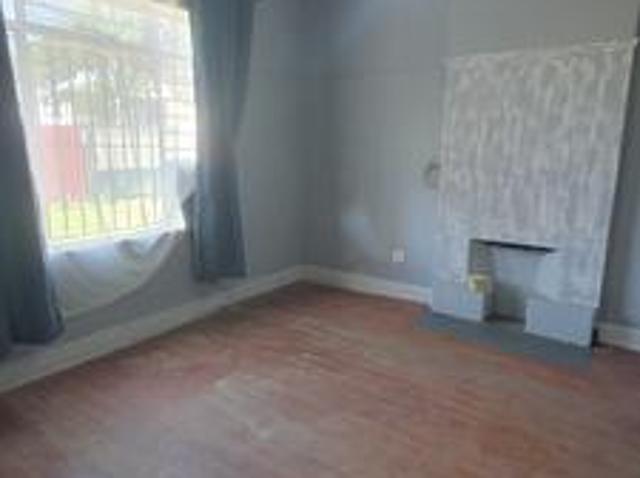 charming 2bedroom family house to le.