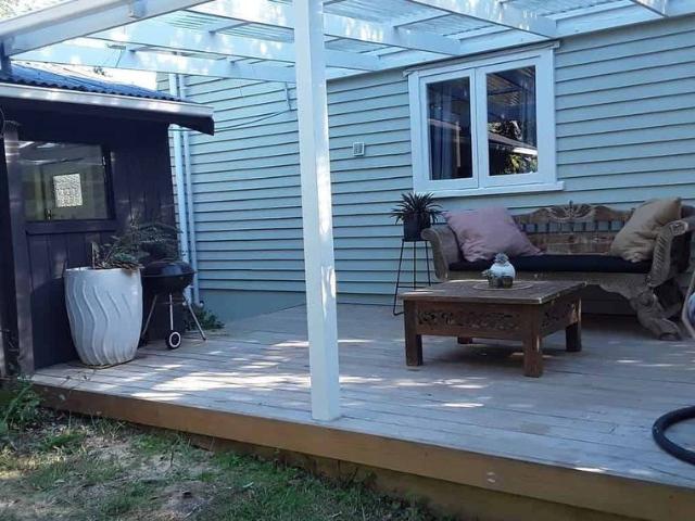 Charming 2BR Home with Garden!