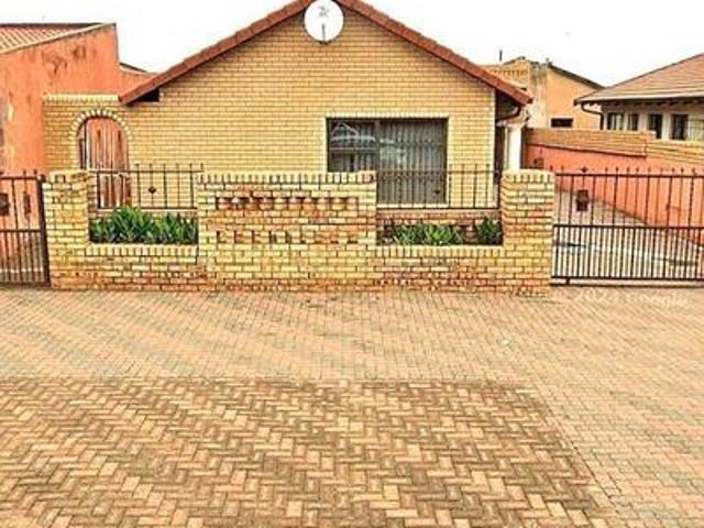 charming 3 bedroom family home in pr.