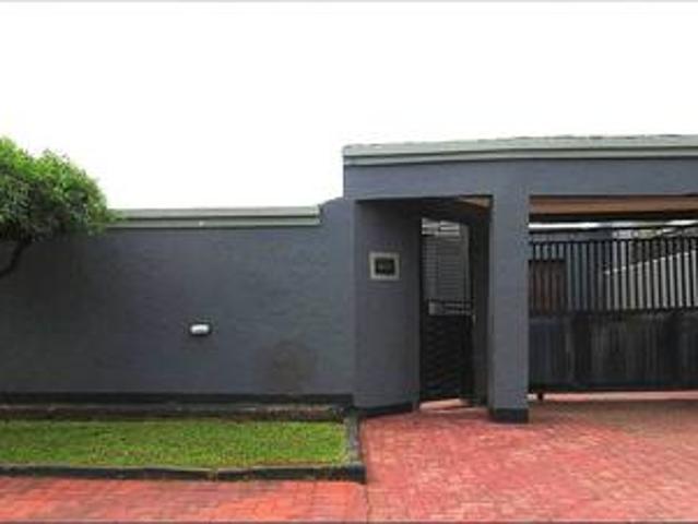 charming 3 bedroom family home on th.