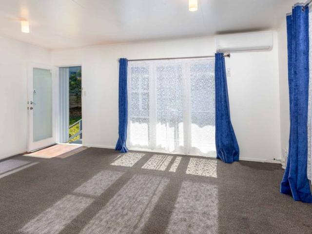 Charming 3 bedroom home!