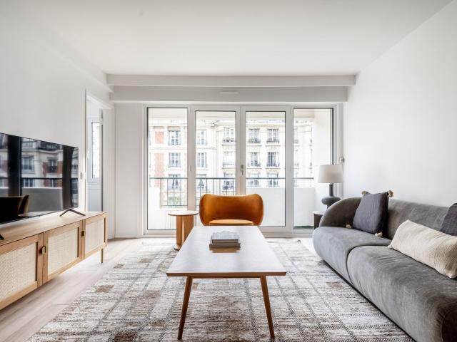 Charming 3 Bedroom in Heart of Paris