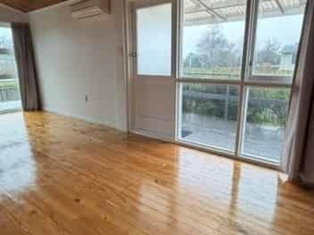 Charming 3 bedroom Lockwood Home in Turangi